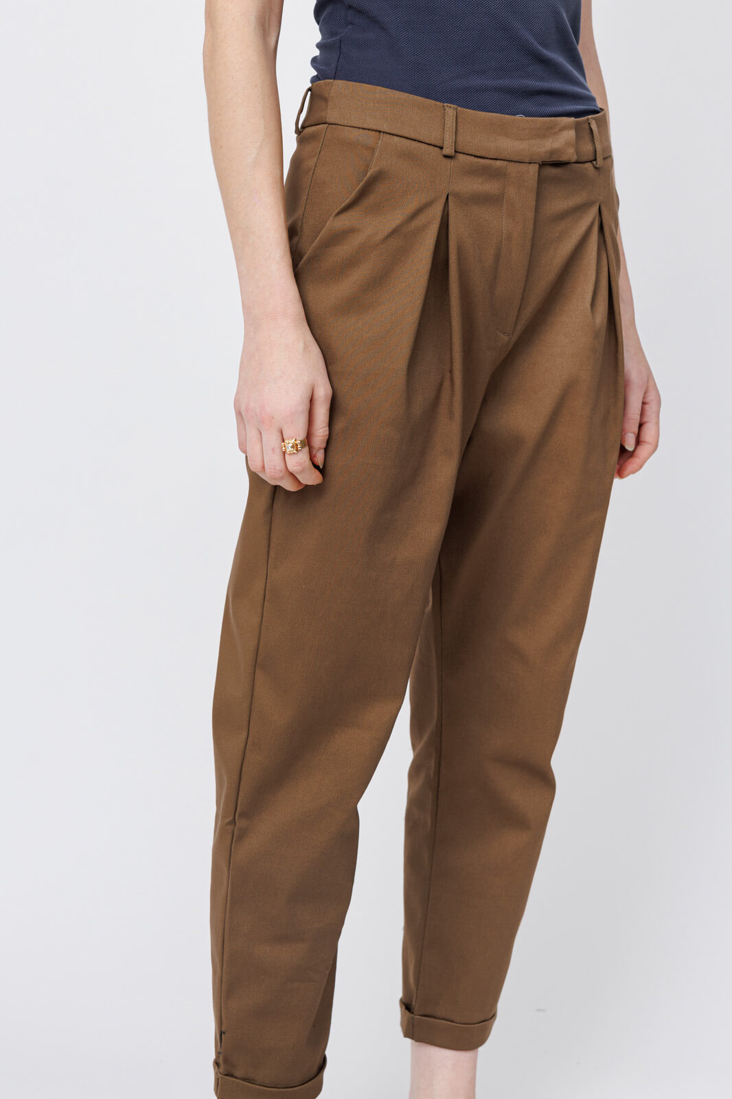 מכנסים מחויטים MALBORO | ירוק