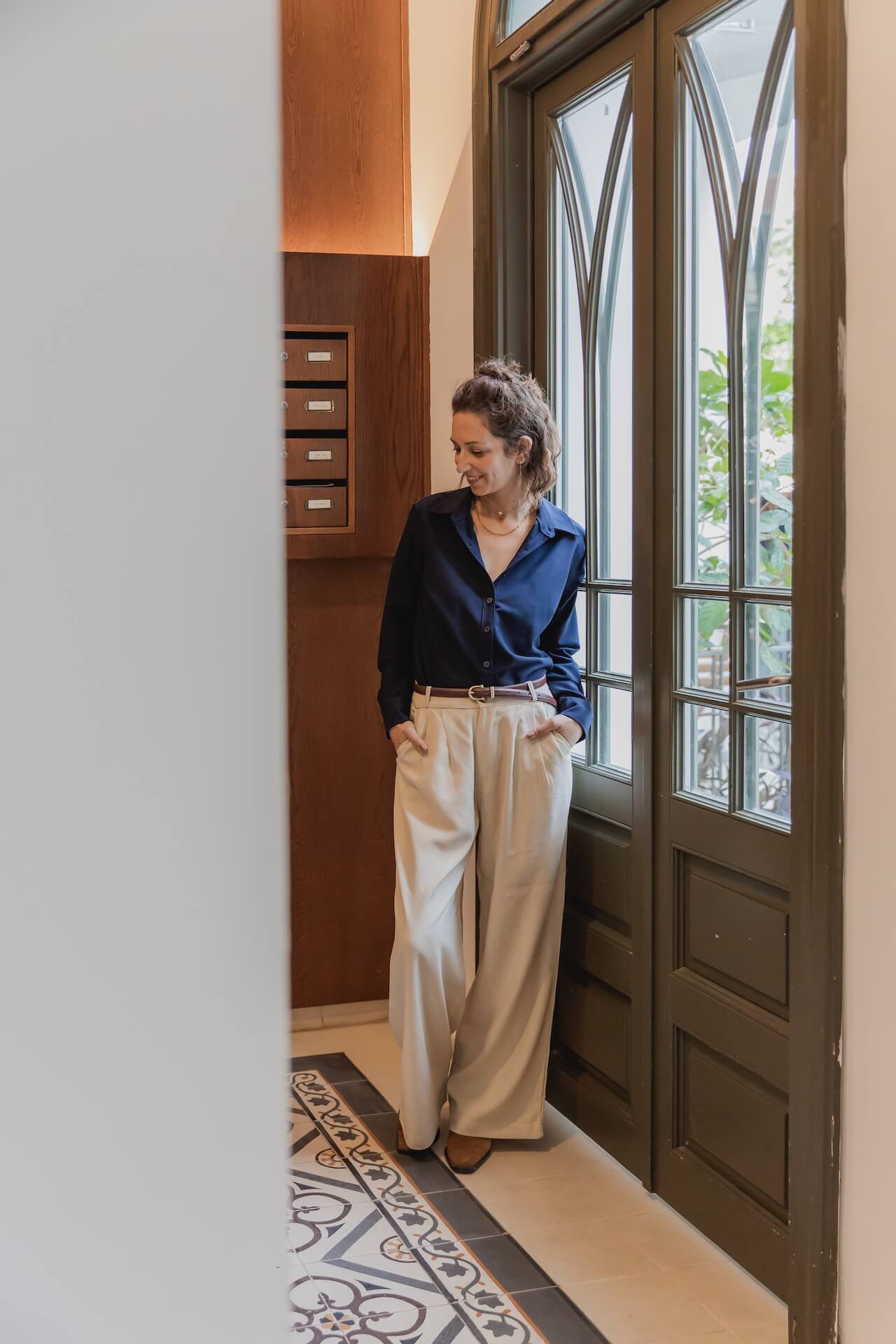 חולצת INK כחול עמוק בלוק חורפי רגוע