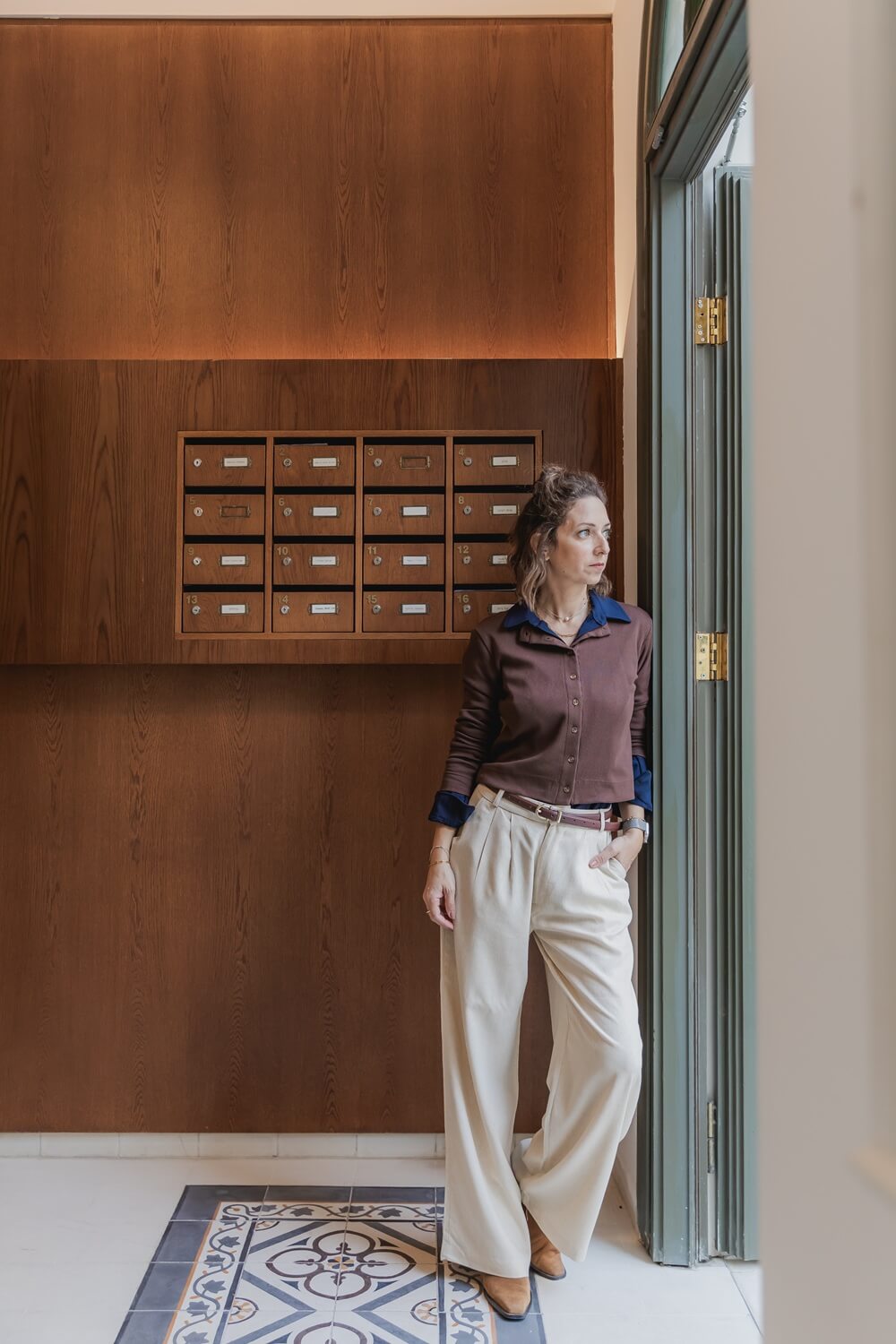 חולצת HEN | חום